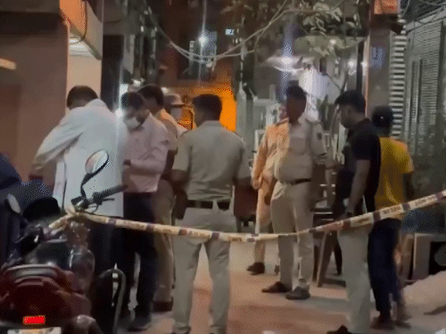बेटी की हत्या कर शव सेप्टिक टैंक में फेंका:10 महीने की बच्ची के गुम होने का ड्रामा करता रहा, दूसरी बेटी होने से नाराज था पिता